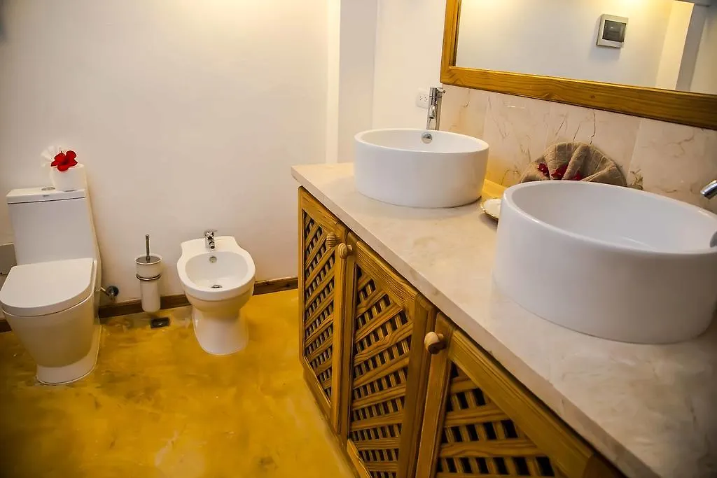 Jasmine La Playita - Ocean Front Apartment Las Galeras Dominican Republic
