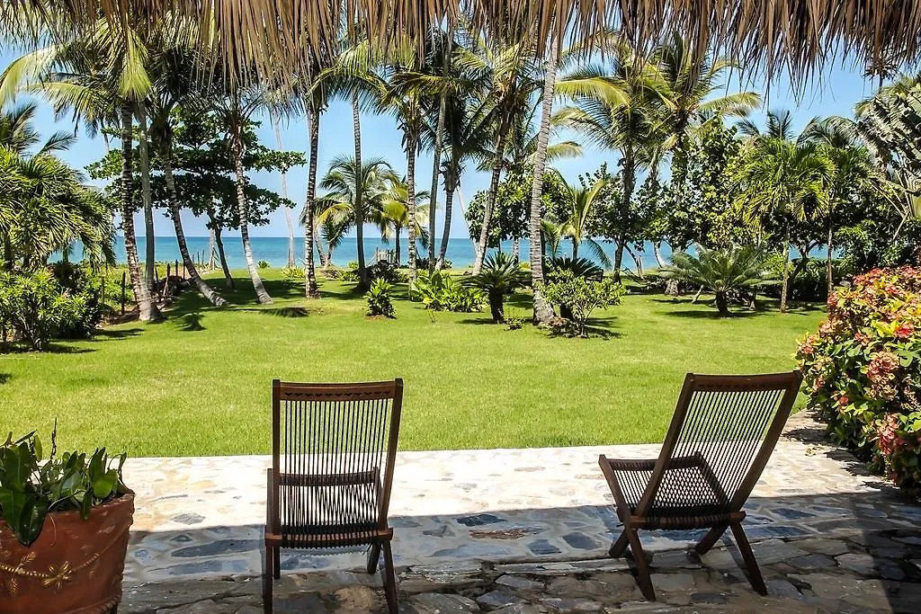 Jasmine La Playita - Ocean Front Apartment Las Galeras Dominican Republic